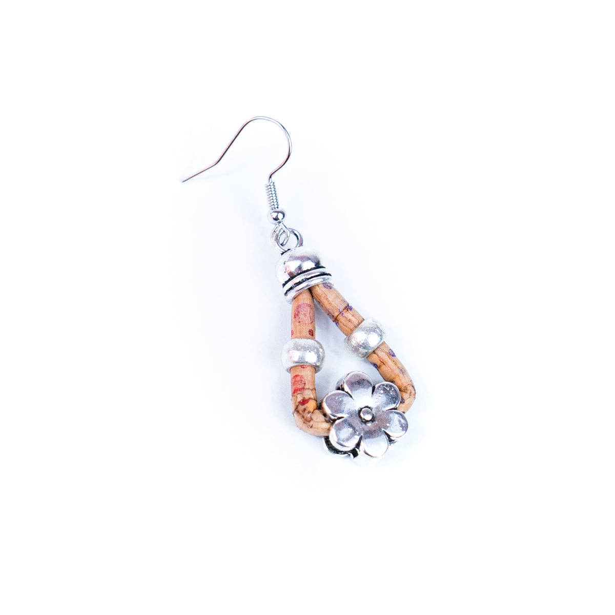Meninas Bonitas Cork Flower Accessories Handmade Earrings 4x1.5cm – detail – natural cork drop earring with silver-tone flower pendant and decorative beads.